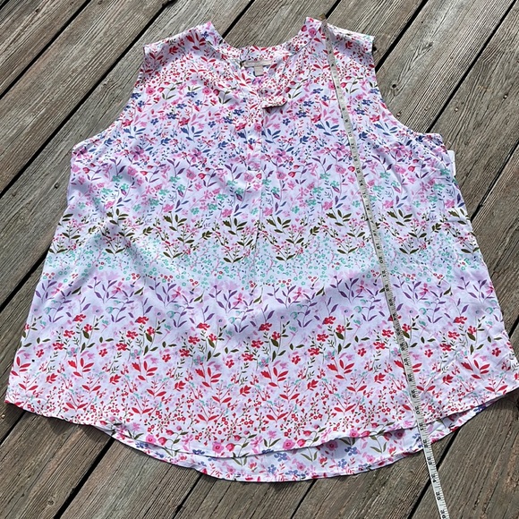 NWT Woman Within sleeveless floral blouse 22/24 - Picture 7 of 8